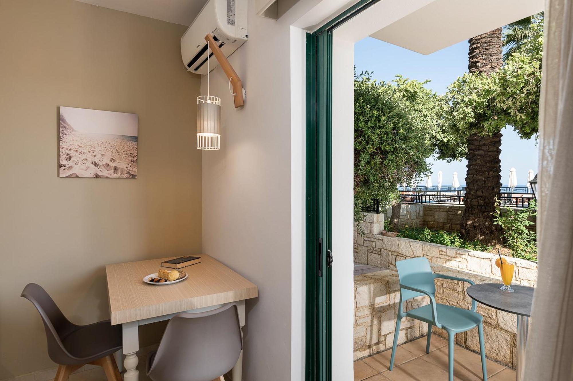 Caldera Village Agia Marina Habitación foto